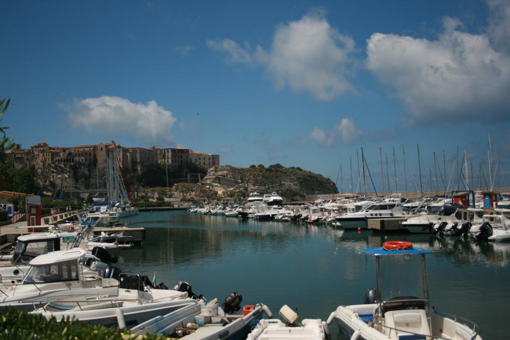 Appartamenti Porta Antica Di Tropea Oda fotoğraf
